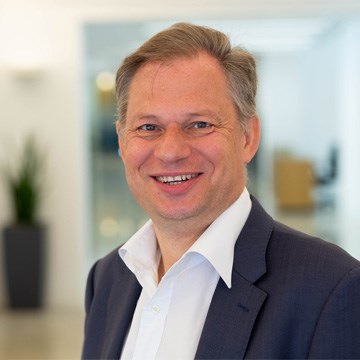 <p>Adrian Schwab</p>